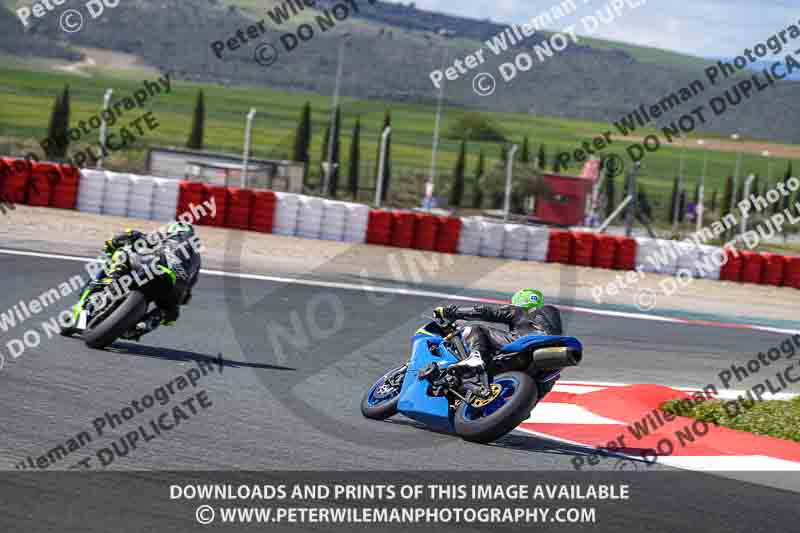 cadwell no limits trackday;cadwell park;cadwell park photographs;cadwell trackday photographs;enduro digital images;event digital images;eventdigitalimages;navarra;no limits trackdays;peter wileman photography;racing digital images;trackday digital images;trackday photos